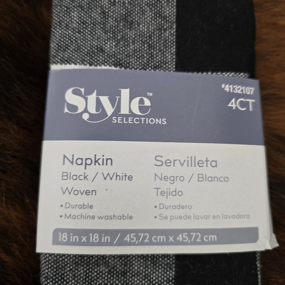 Buffalo plaid Napkin 4pc - Picture 3 of 3